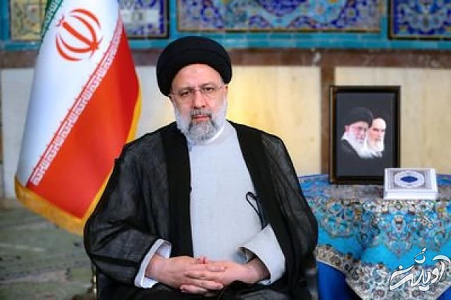 منتقدان و حامیان رئیسی درباره حذف سفره هفتسین از دکور پیام نوروزی چه گفتند؟/ ثبت زودهنگام اولین سوژه جنجالی قرن پانزدهم+ عکس